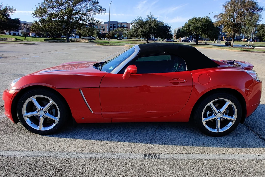 2009 Saturn Sky Red Line - Image 3 of 31