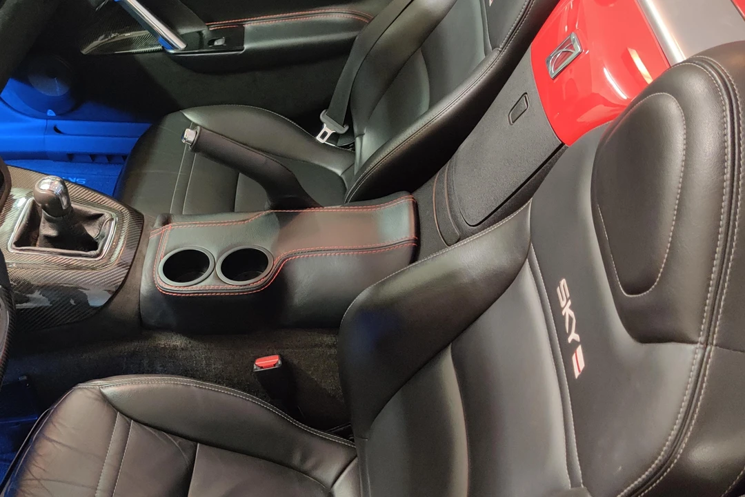 2009 Saturn Sky Red Line - Image 25 of 31