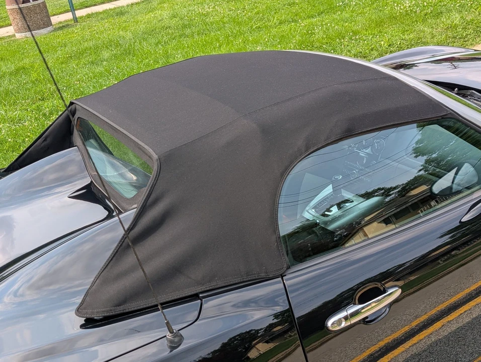 2009 Saturn Sky Red Line - Image 25 of 31