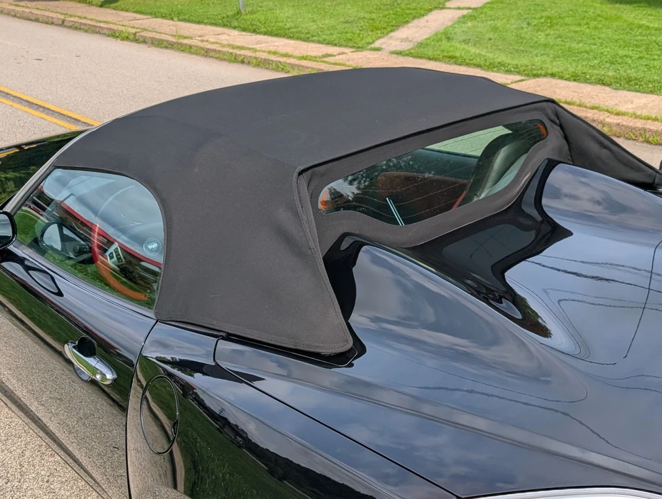 2009 Saturn Sky Red Line - Image 29 of 31