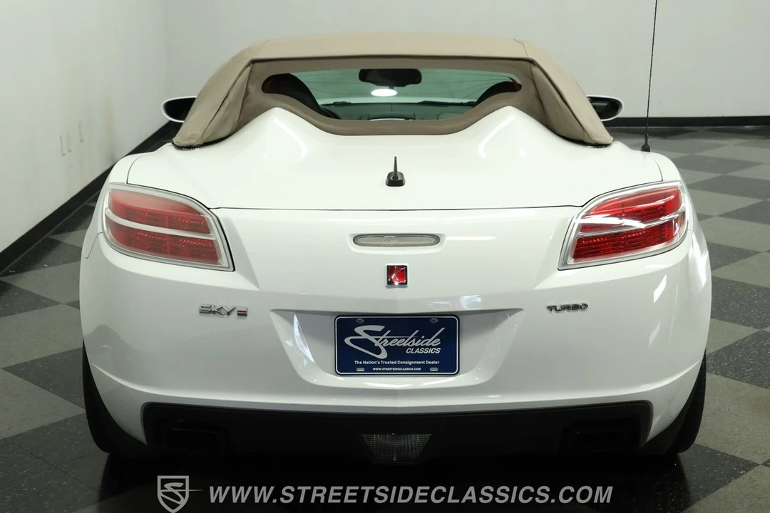 2009 Saturn Sky Red Line - Image 10 of 12