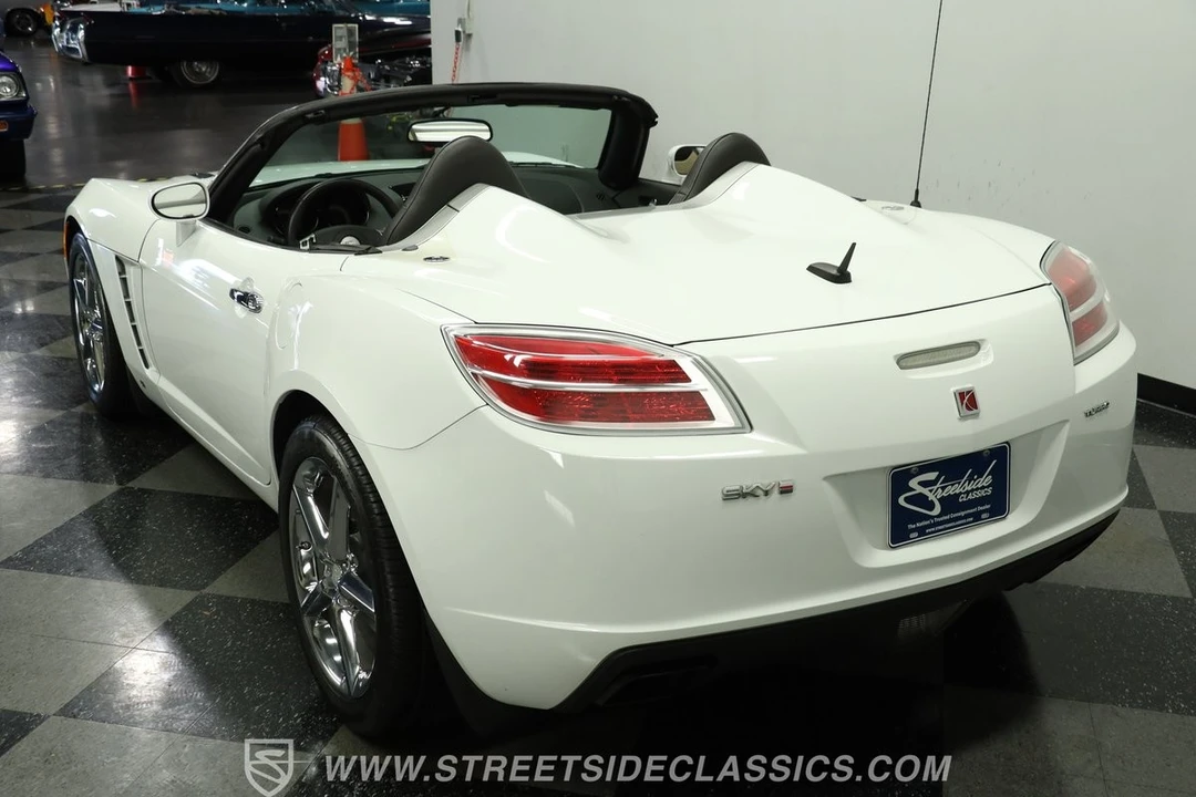 2009 Saturn Sky Red Line - Image 9 of 12