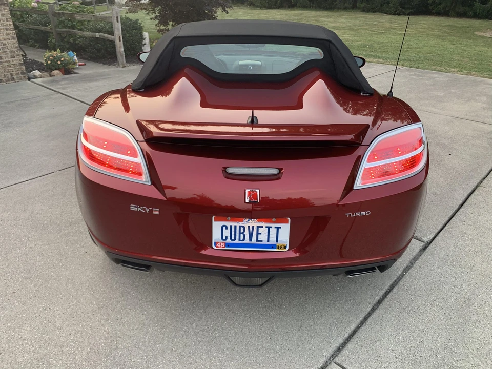 2009 Saturn Sky Red Line - Image 14 of 31