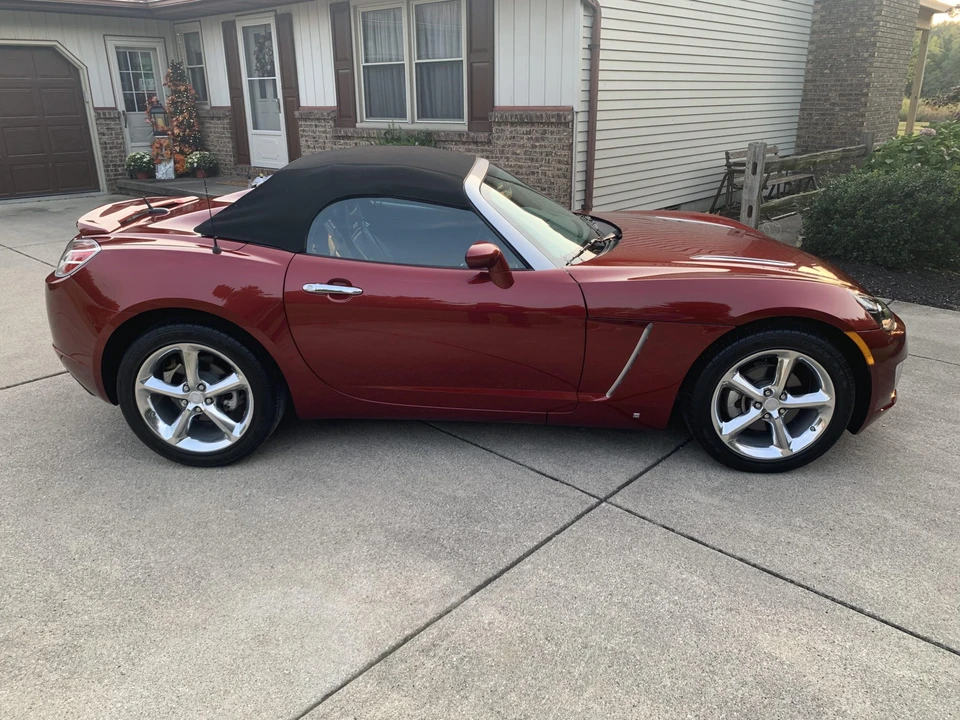 2009 Saturn Sky Red Line - Image 4 of 31