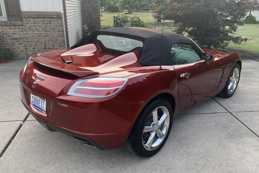 2009 Saturn Sky Red Line - Image 5 of 31