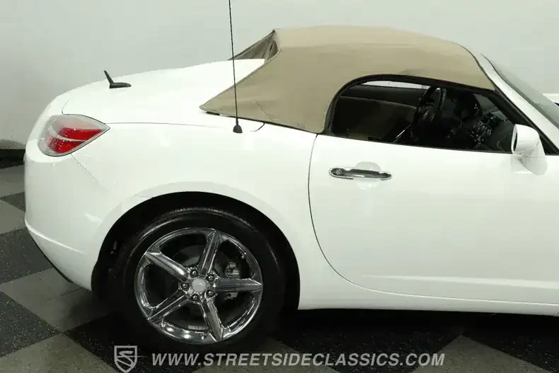 2009 Saturn Sky Red Line - Image 30 of 31