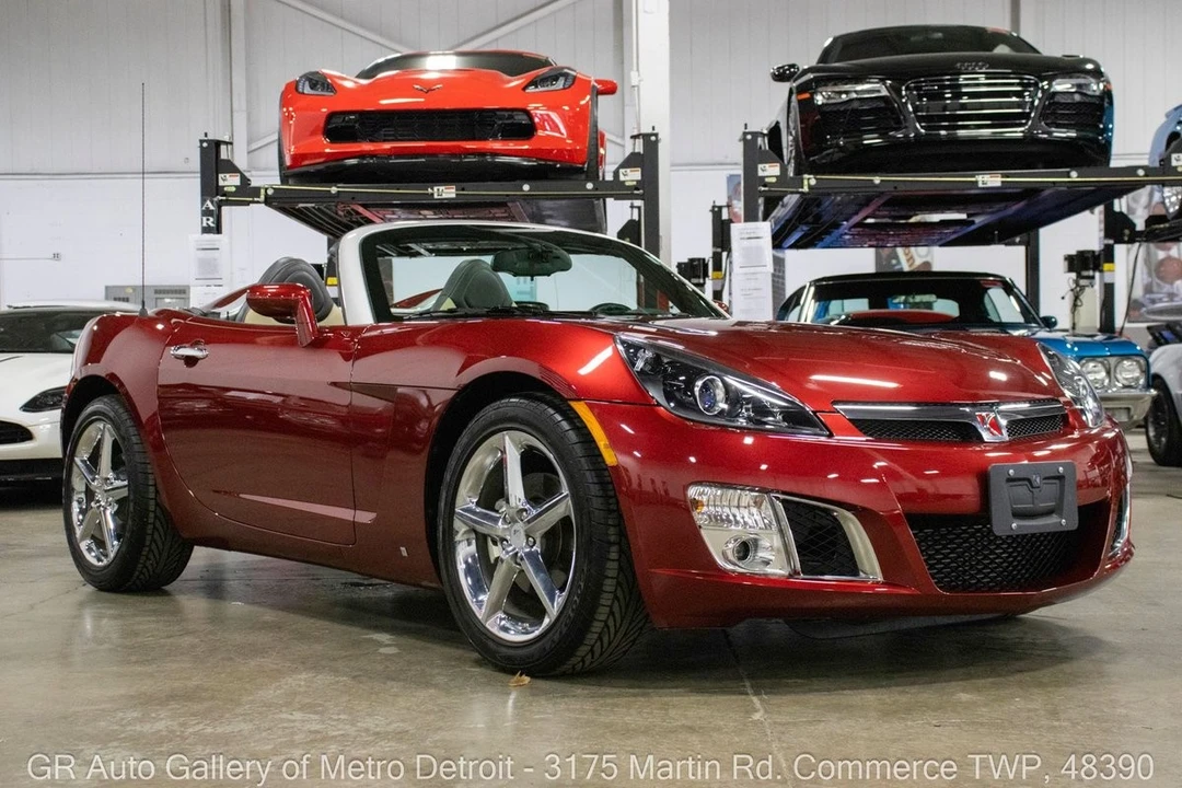 2009 Saturn Sky Red Line - Image 11 of 12