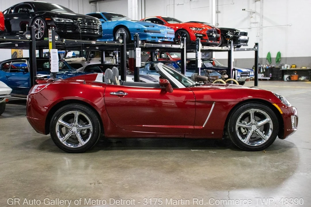 2009 Saturn Sky Red Line - Image 9 of 12