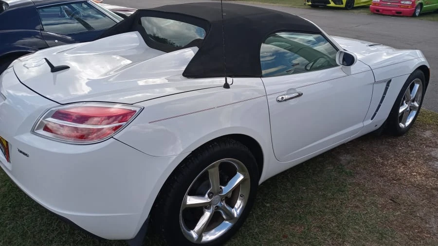 2009 Saturn Sky Red Line - Image 6 of 7