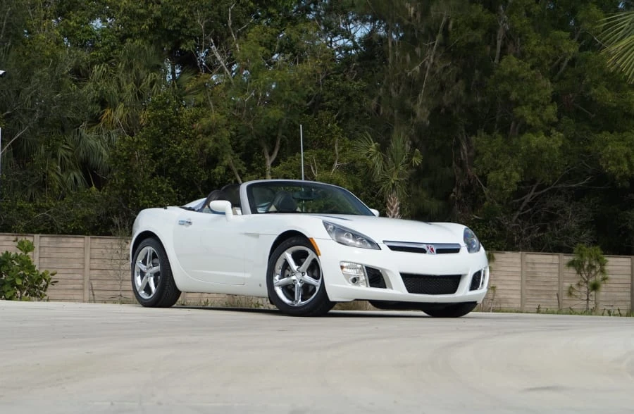 2009 Saturn Sky Red Line - Image 10 of 10