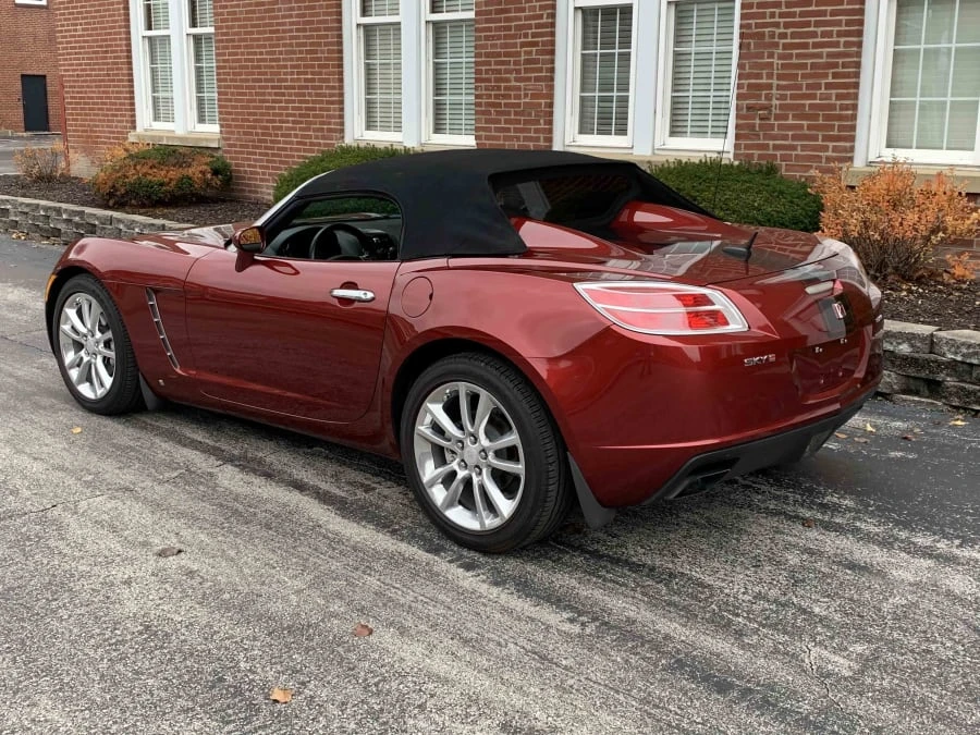 2009 Saturn Sky Red Line - Image 10 of 10