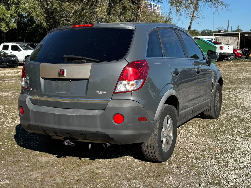 2009 Saturn Vue - Image 4 of 11