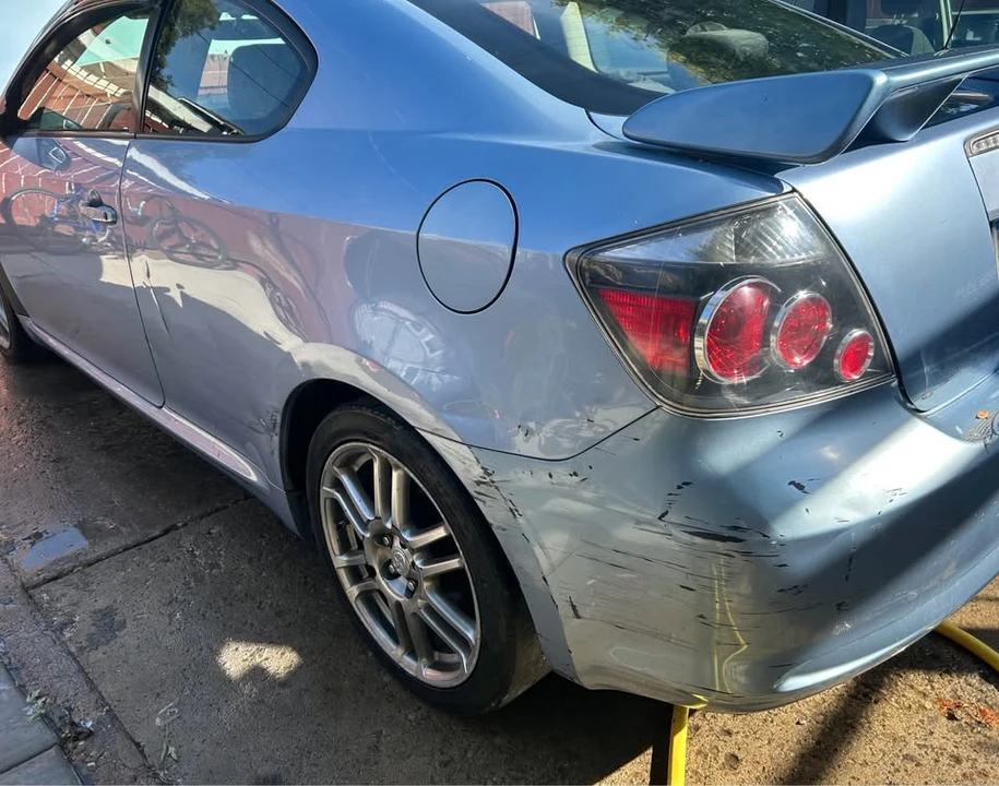2009 Scion tC - Image 10 of 15