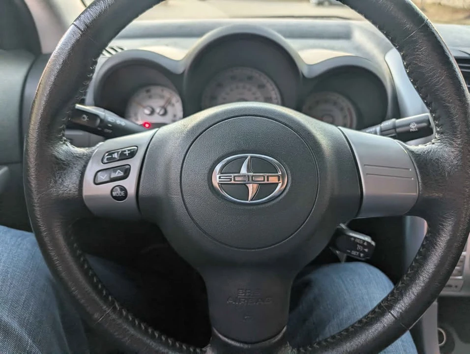 2009 Scion tC - Image 9 of 9