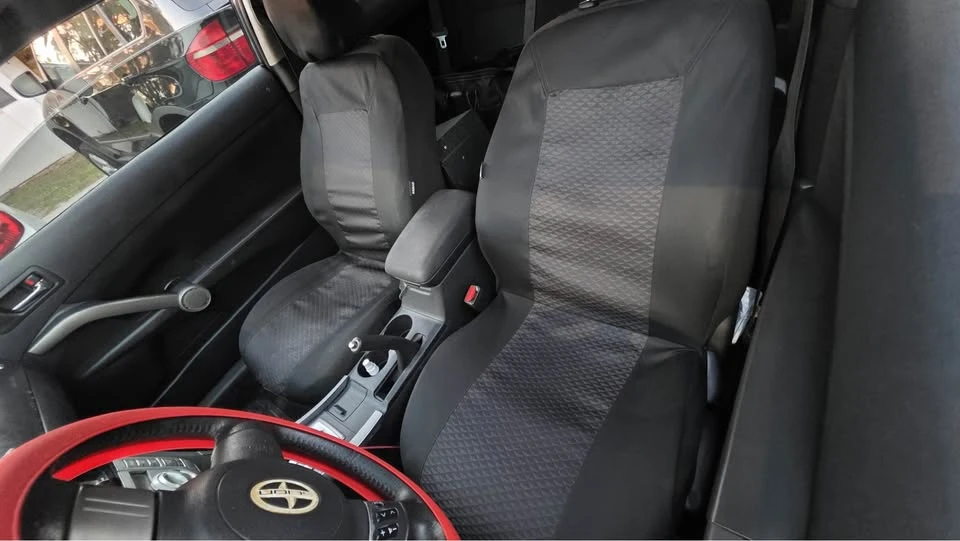 2009 Scion tC - Image 5 of 5