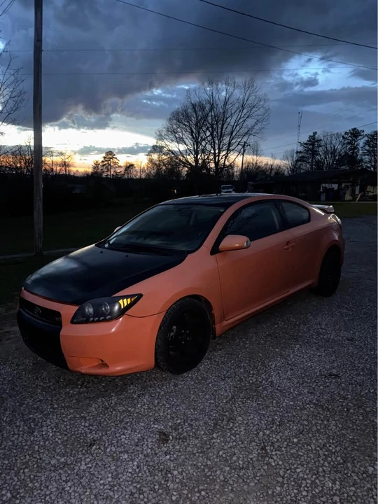 2009 Scion tC - Image 2 of 8