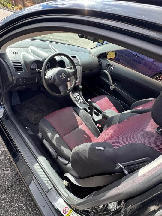 2009 Scion tC - Image 10 of 14