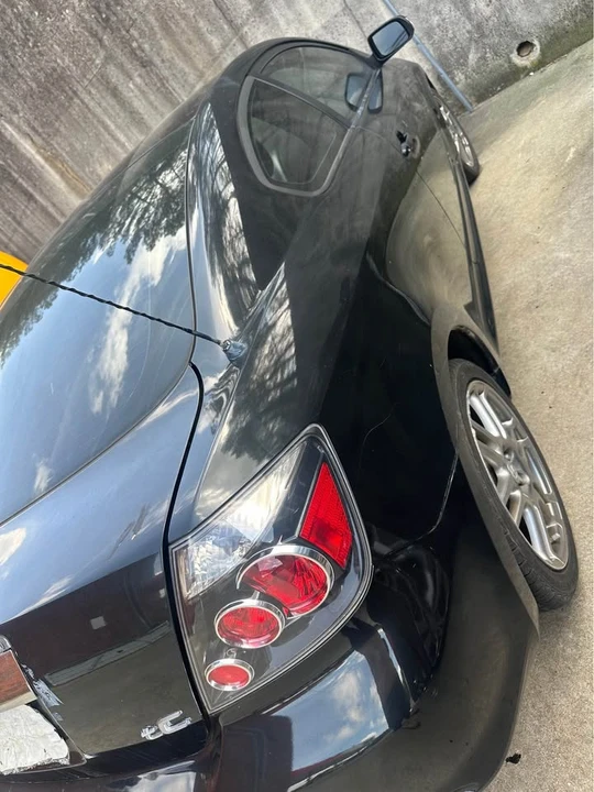 2009 Scion tC - Image 2 of 6