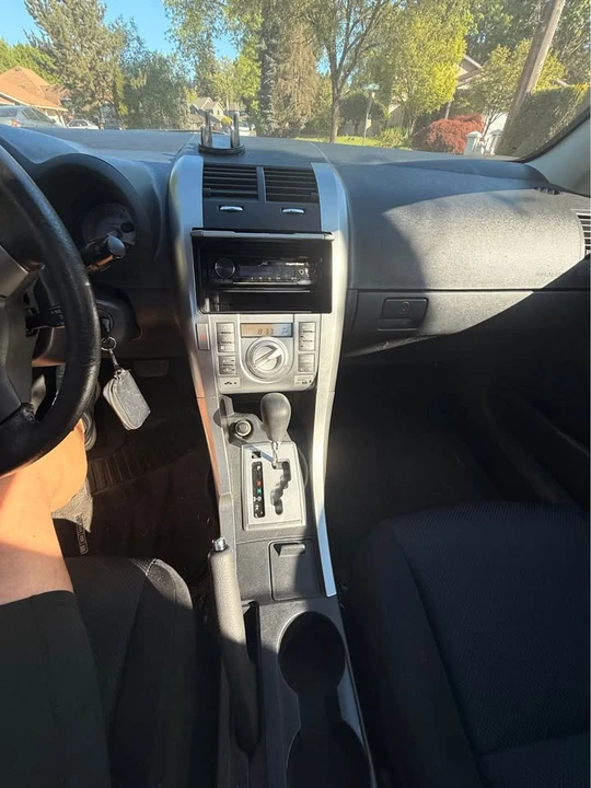2009 Scion tC - Image 11 of 13