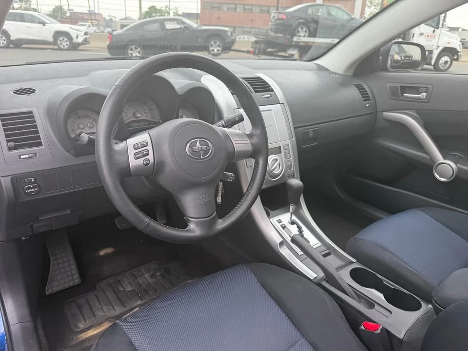 2009 Scion tC - Image 11 of 18