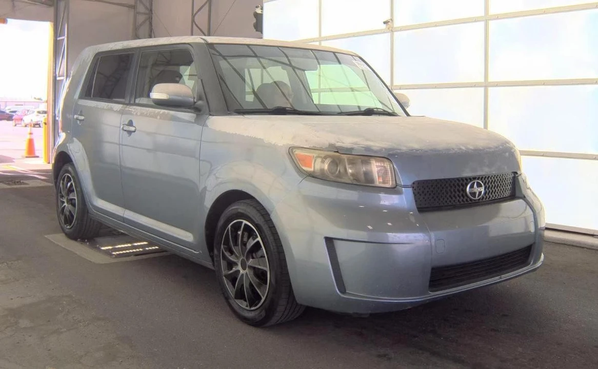 2009 Scion xB - Image 3 of 14