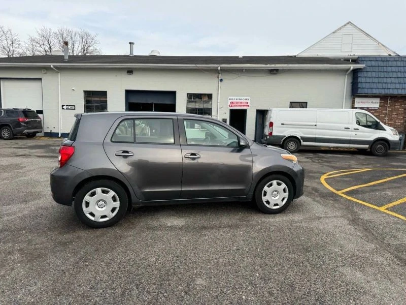 2009 Scion xD - Image 11 of 12