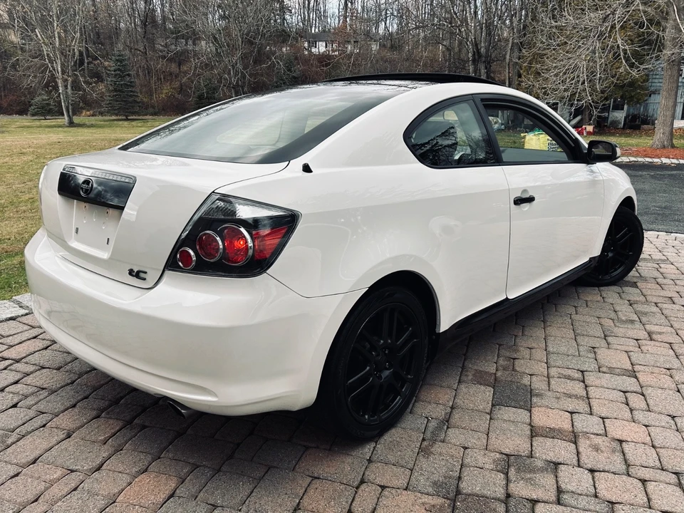 2009 Scion tC - Image 8 of 21