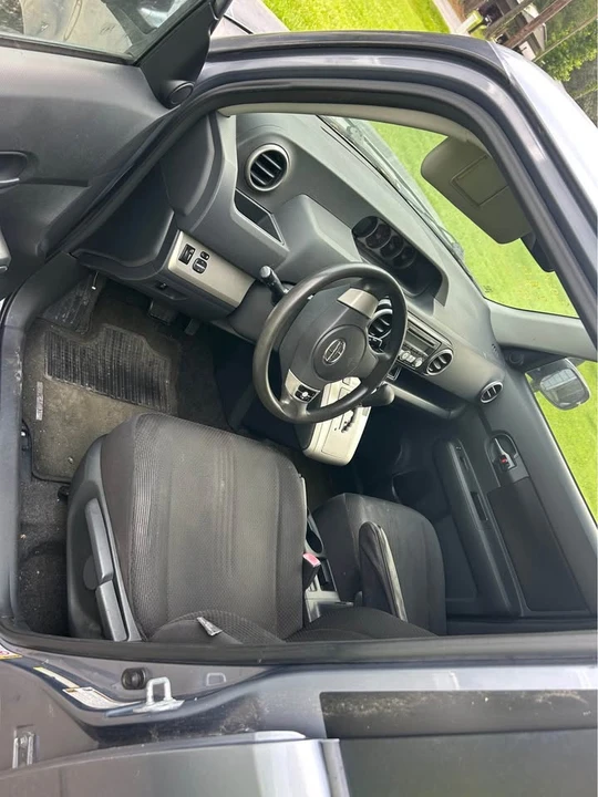 2009 Scion xB - Image 5 of 5