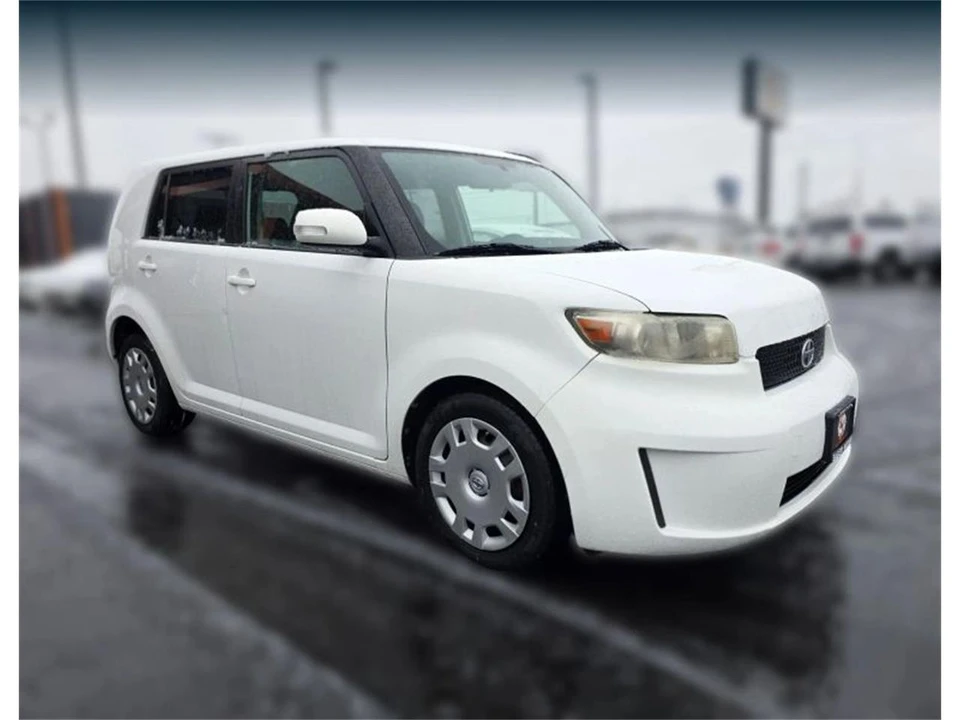 2009 Scion xB - Image 7 of 18