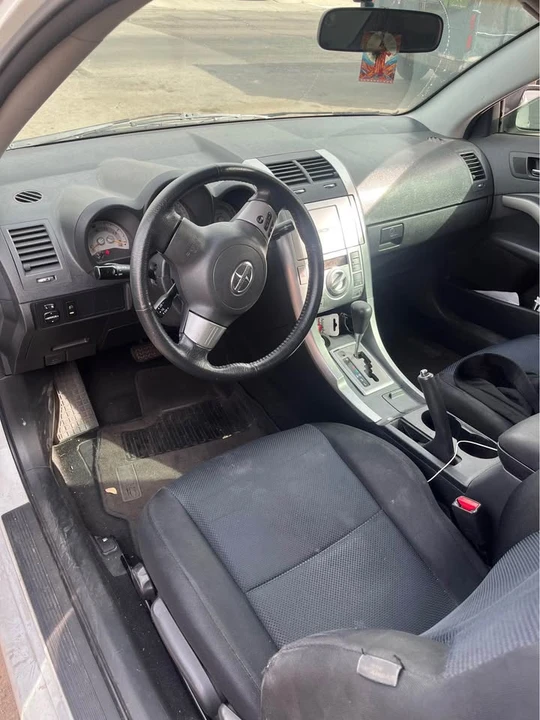 2009 Scion tC - Image 2 of 3