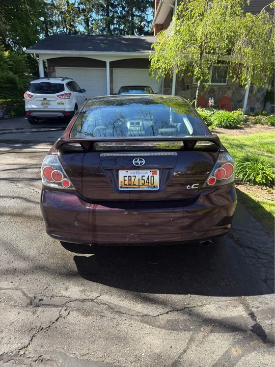 2009 Scion tC - Image 2 of 10