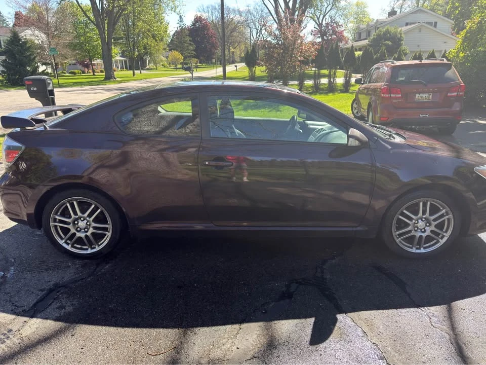2009 Scion tC - Image 4 of 10