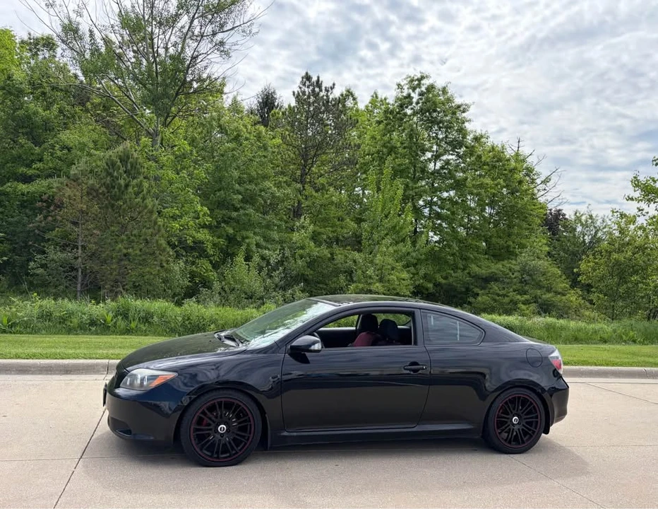 2009 Scion tC - Image 3 of 10