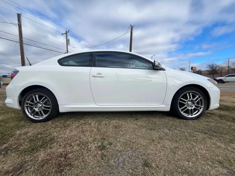 2009 Scion tC - Image 4 of 20