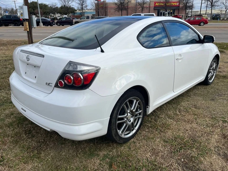 2009 Scion tC - Image 4 of 18