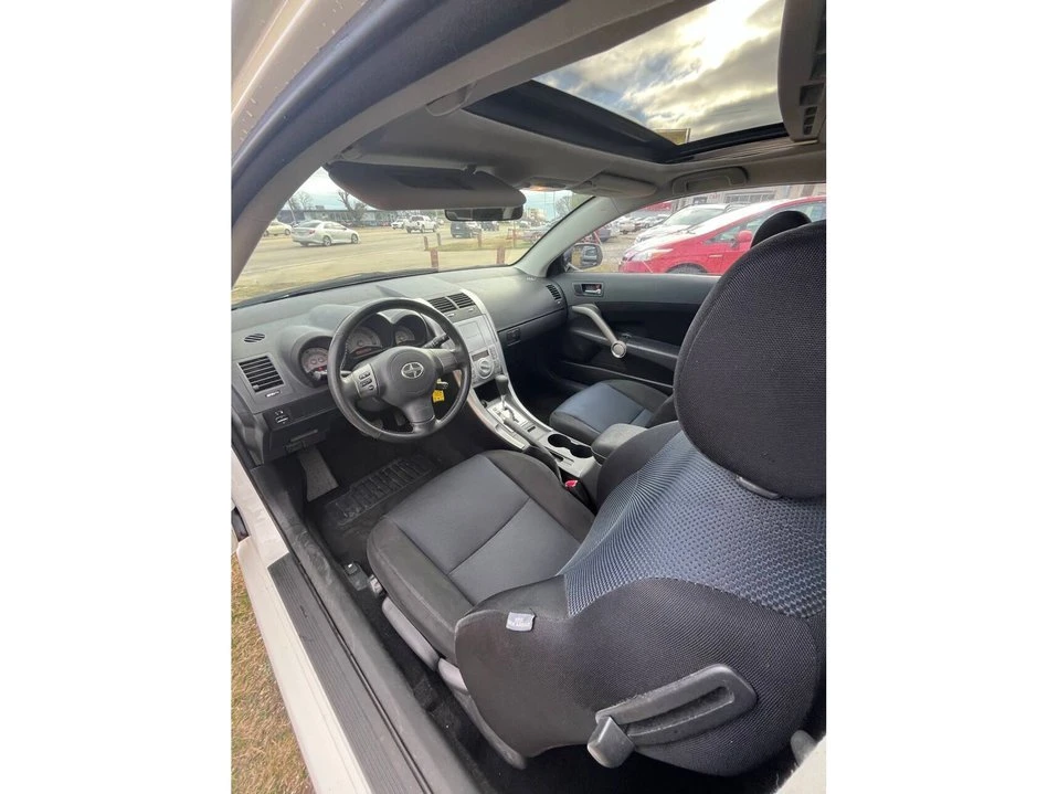 2009 Scion tC - Image 17 of 18