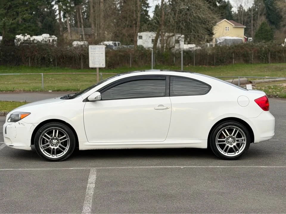 2009 Scion tC - Image 2 of 12