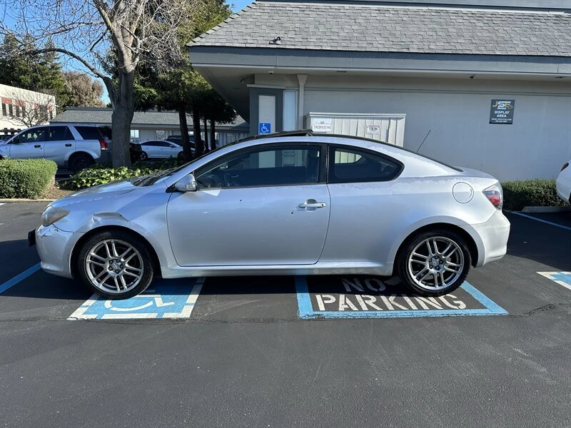 2009 Scion tC - Image 9 of 15