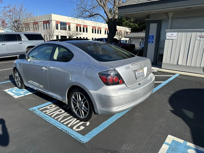 2009 Scion tC - Image 3 of 15