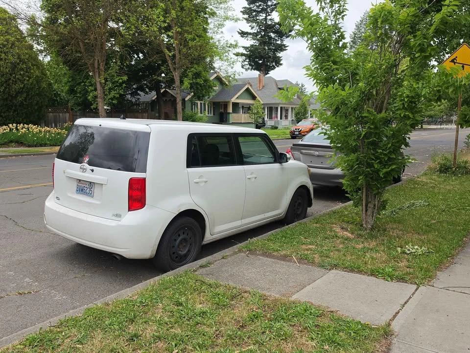 2009 Scion xB - Image 4 of 4
