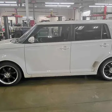 2009 Scion xB Hatchback 4D