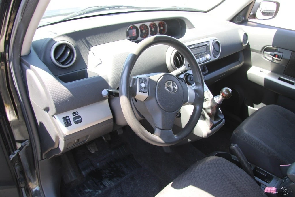 2009 Scion xB - Image 15 of 21