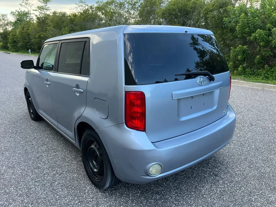 2009 Scion xB - Image 5 of 20
