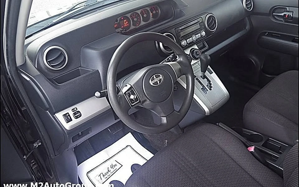 2009 Scion xB - Image 7 of 20