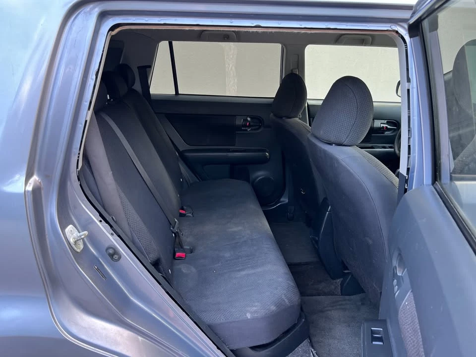 2009 Scion xB - Image 11 of 20