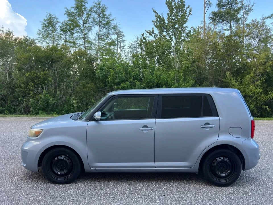 2009 Scion xB - Image 3 of 20