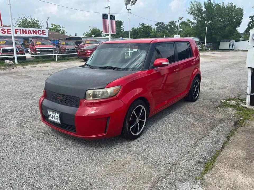 2009 Scion xB - Image 2 of 13