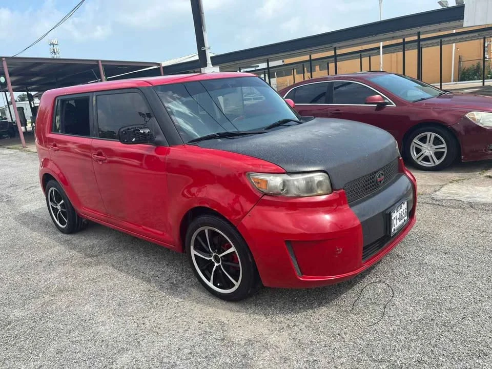 2009 Scion xB - Image 8 of 13