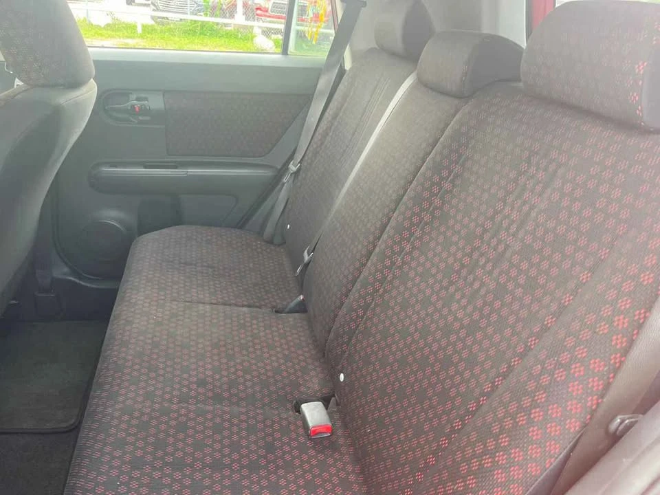 2009 Scion xB - Image 11 of 13