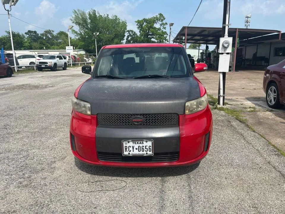 2009 Scion xB - Image 7 of 13
